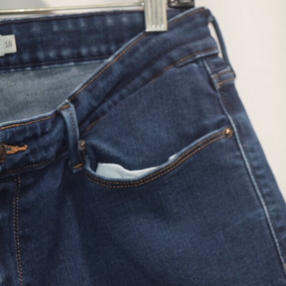 Levi's Mid-Rise Skinny Blue Jeans, Size 16 - Picture 3 of 10